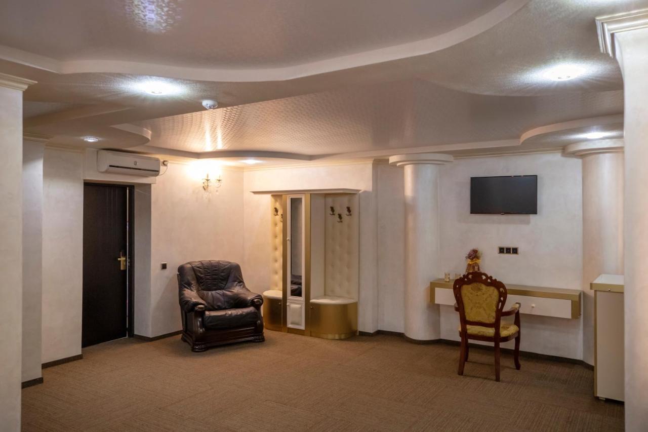 Georgia Gold Hotel Gori Exterior foto